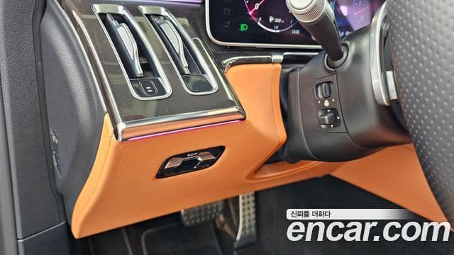 Mercedes-Benz S-Class 2023 — Photo 14/34