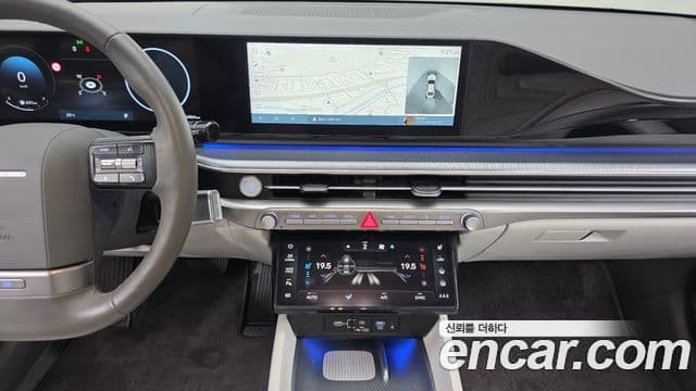 Hyundai Grandeur 2023 — ფოტო 14/20