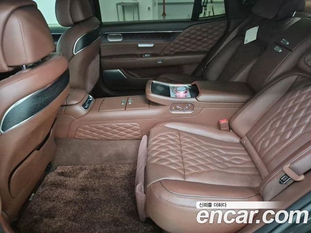 Genesis G90 2022 — Şəkil 12/19