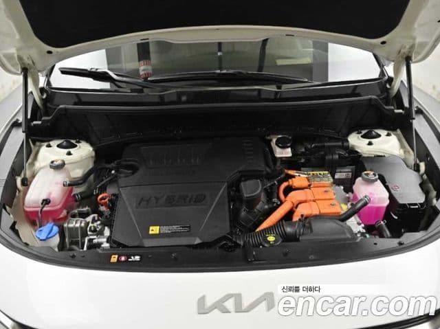 Kia Niro 2022 — ფოტო 4/19