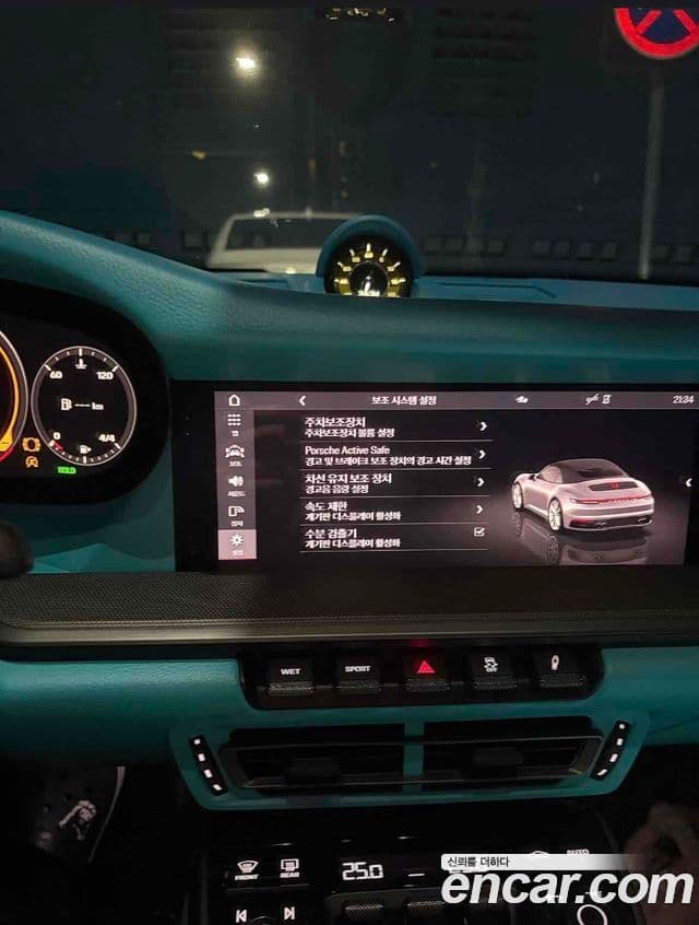 Porsche 911 2020 — ფოტო 12/18