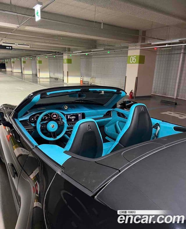 Porsche 911 2020 — ფოტო 13/18