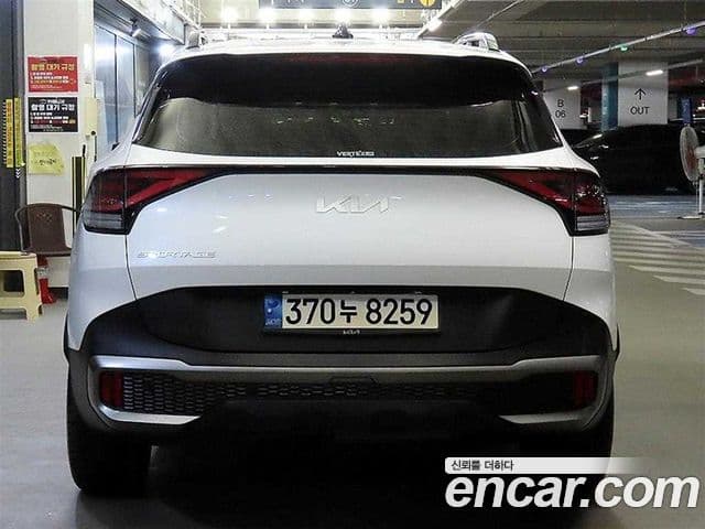 Kia Sportage 2022 — фото 4 из 20