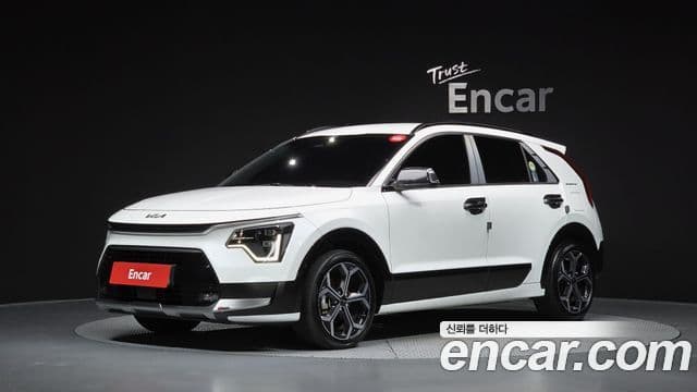Kia Niro 2022 — Şəkil 1/20