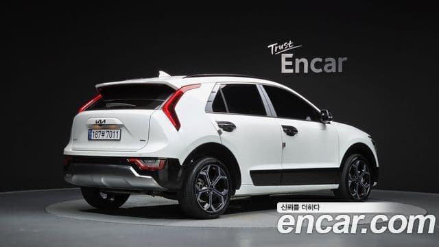 Kia Niro 2022 — Şəkil 2/20