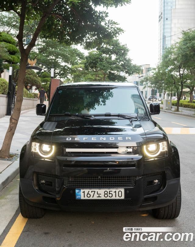 Land Rover Defender 2021 — ფოტო 3/10