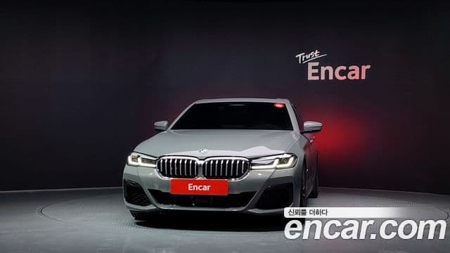 BMW 5 Series 2022 — ფოტო 3/20