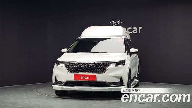 Kia Carnival 2022 — ფოტო 2/20