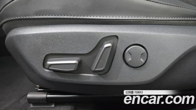 Kia Niro 2022 — Фото 14/20