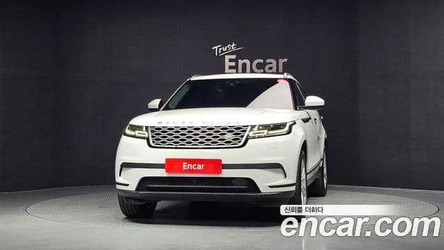 Land Rover Range Rover Velar 2019 — ფოტო 3/20