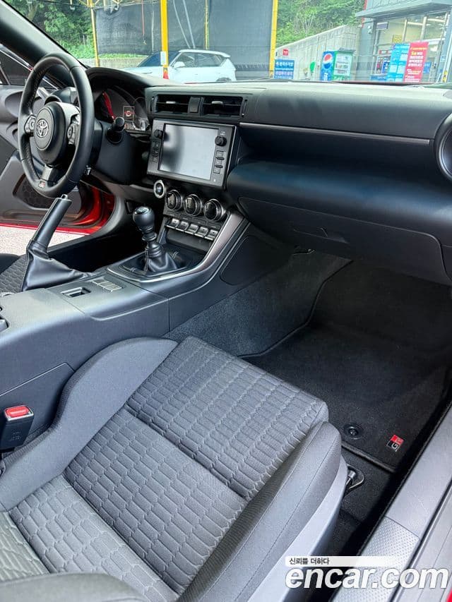 Toyota GR86 2025 — Photo 7/13