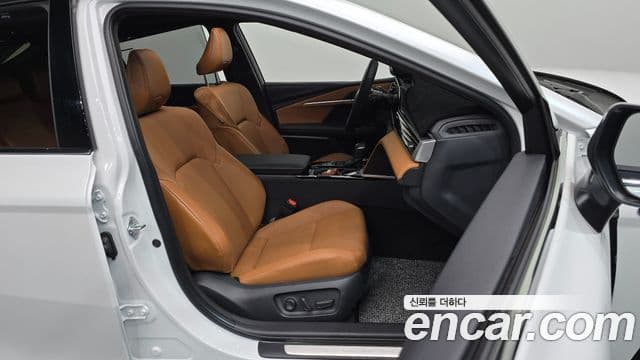 Toyota Camry 2025 — Şəkil 2/20