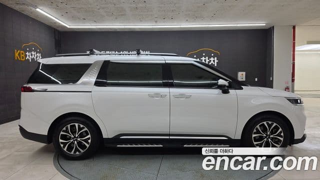 Kia Carnival 2021 — Şəkil 1/15