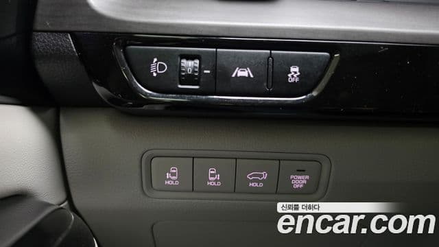 Kia Carnival 2021 — Şəkil 6/15