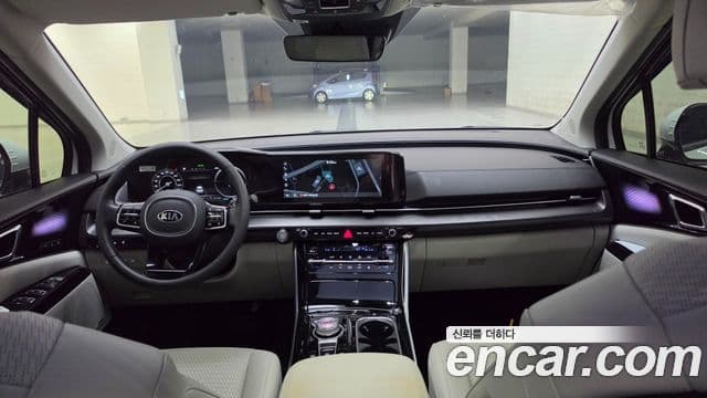 Kia Carnival 2021 — Şəkil 10/15