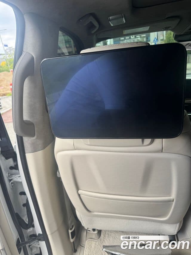 Cadillac Escalade 2023 — Photo 12/18