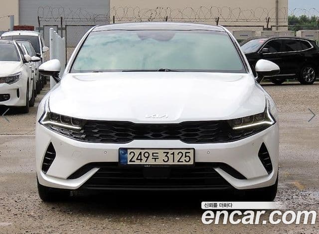 Kia K5 2023 — Şəkil 20/20