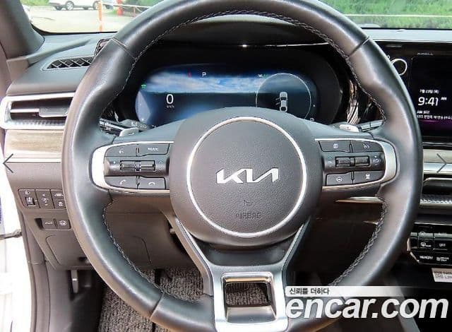 Kia K5 2023 — Şəkil 6/20