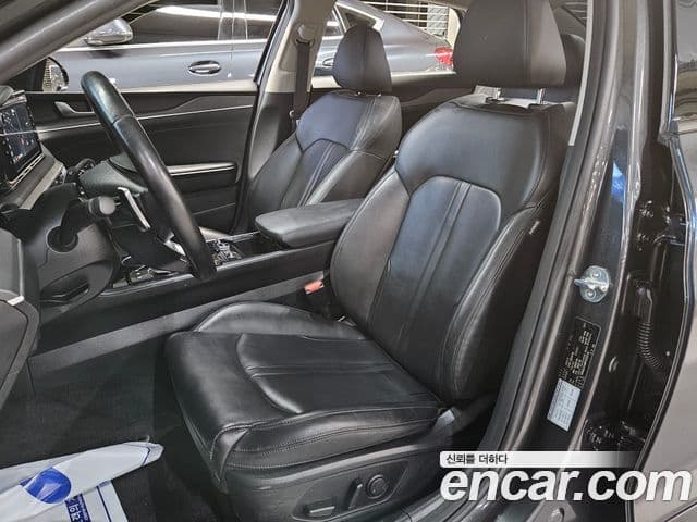 Kia K5 2022 — Şəkil 15/20