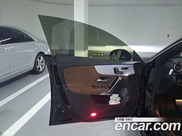 Mercedes-Benz CLA-Class 2024 — Şəkil 17/20