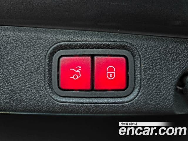 Mercedes-Benz E-Class 2018 — ფოტო 4/20
