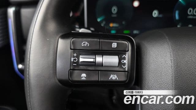 Hyundai Santa Fe 2024 — Şəkil 16/20