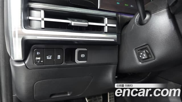 Hyundai Santa Fe 2024 — Şəkil 18/20