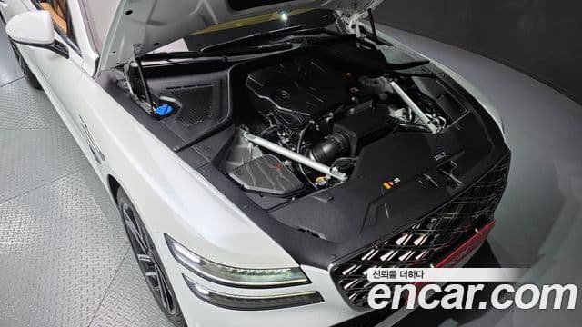Genesis Electrified G80 2024 — ფოტო 5/20