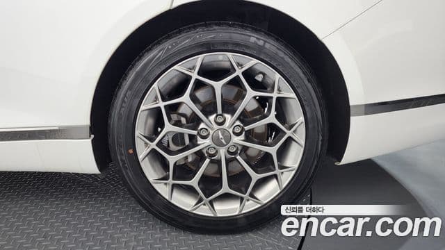 Genesis G80 2021 — Şəkil 33/33