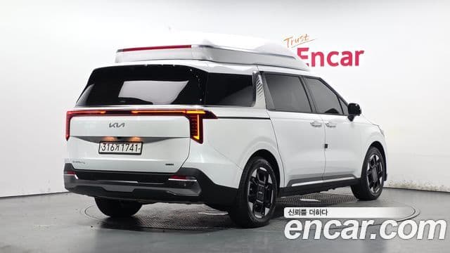 Kia Carnival 2024 — ფოტო 1/20