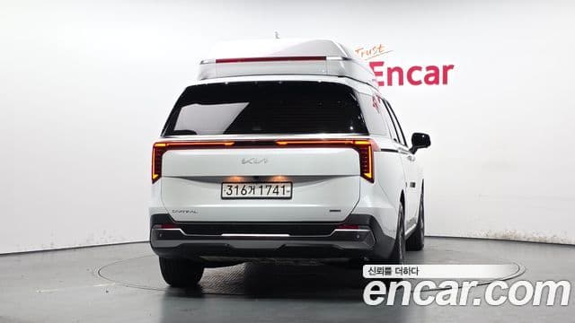 Kia Carnival 2024 — ფოტო 3/20