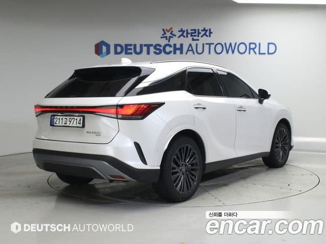Lexus RX350h 2024 — ფოტო 16/20