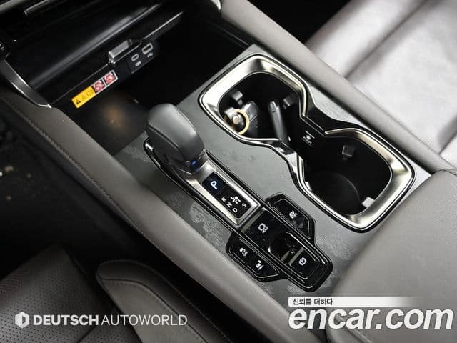 Lexus RX350h 2024 — ფოტო 18/20