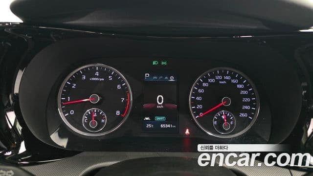 Kia K5 2020 — Şəkil 8/20