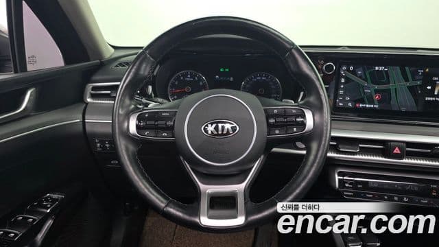 Kia K5 2020 — Şəkil 13/20