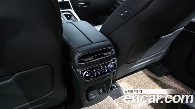 Genesis GV80 2022 — Şəkil 18/20