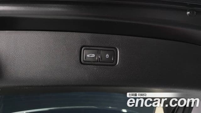 Genesis GV80 2022 — Photo 26/33