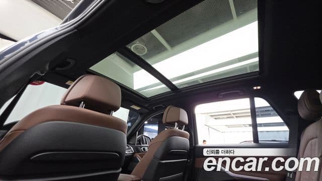 BMW X5 2019 — ფოტო 18/20