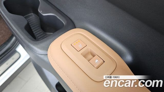 Hyundai Santa Fe 2023 — Şəkil 18/20