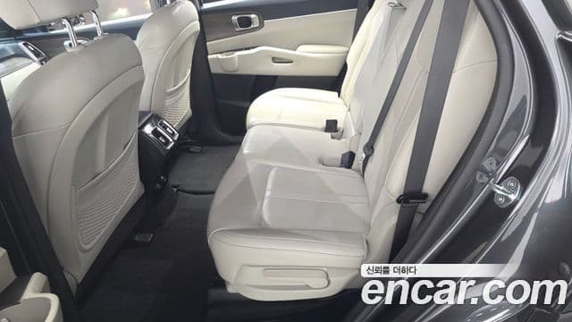 Kia Sorento 2021 — Şəkil 12/20