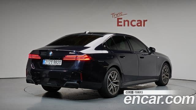 BMW 5 Series 2025 — ფოტო 2/20