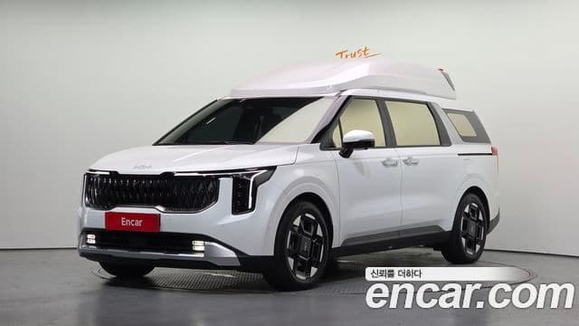 Kia Carnival 2024 — ფოტო 1/20