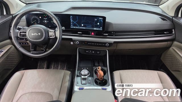 Kia Carnival 2024 — ფოტო 7/20