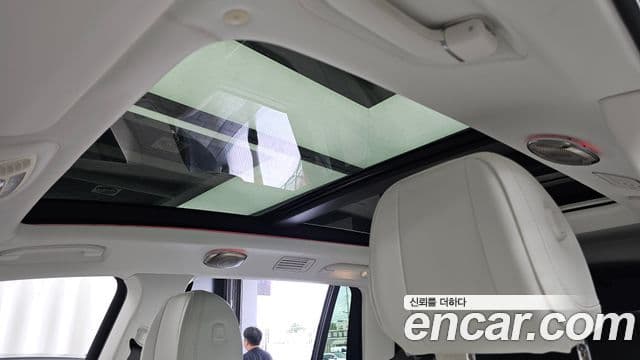 Mercedes-Benz GLS-Class 2023 — Фото 18/20