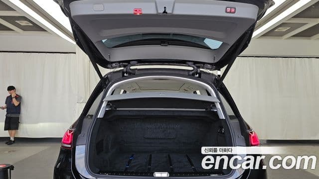 Mercedes-Benz GLS-Class 2023 — Фото 20/20