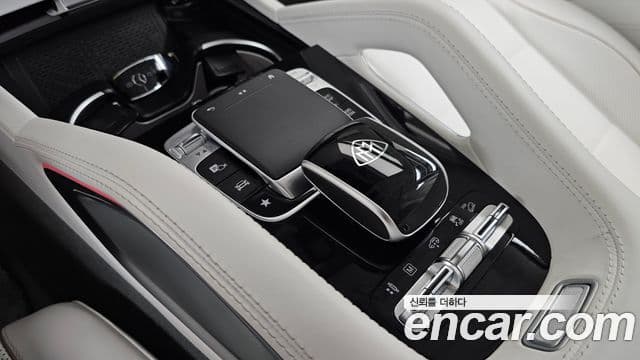 Mercedes-Benz GLS-Class 2023 — ფოტო 8/32