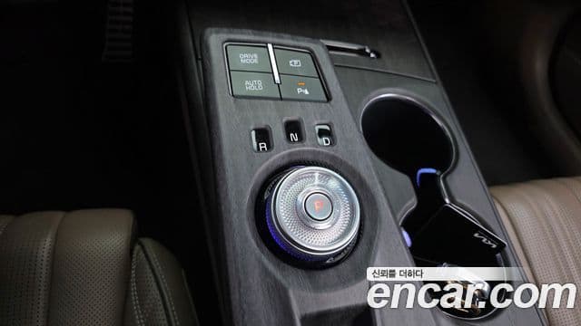 Kia K8 2023 — Şəkil 8/20