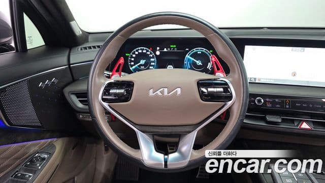 Kia K8 2023 — Şəkil 13/20