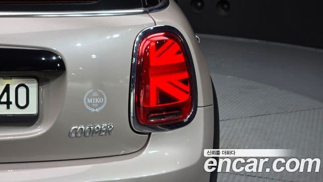 Mini Cooper 2022 — Şəkil 11/33