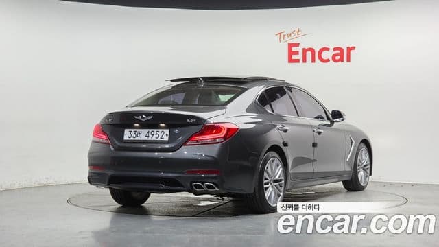 Genesis G70 2018 — Şəkil 2/20